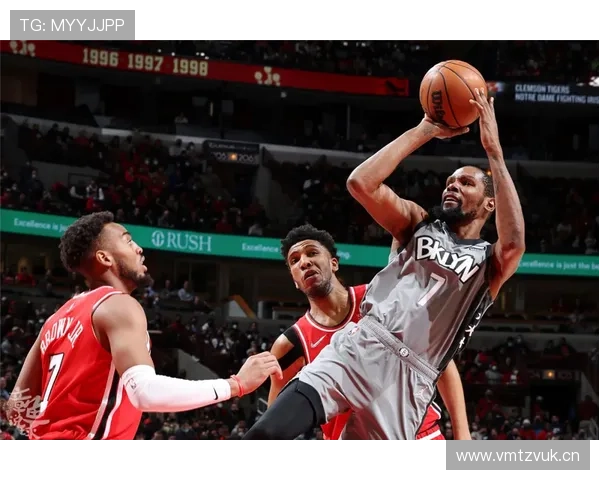 比卢普斯精准掩护策动多次得分 创造更高团队节奏